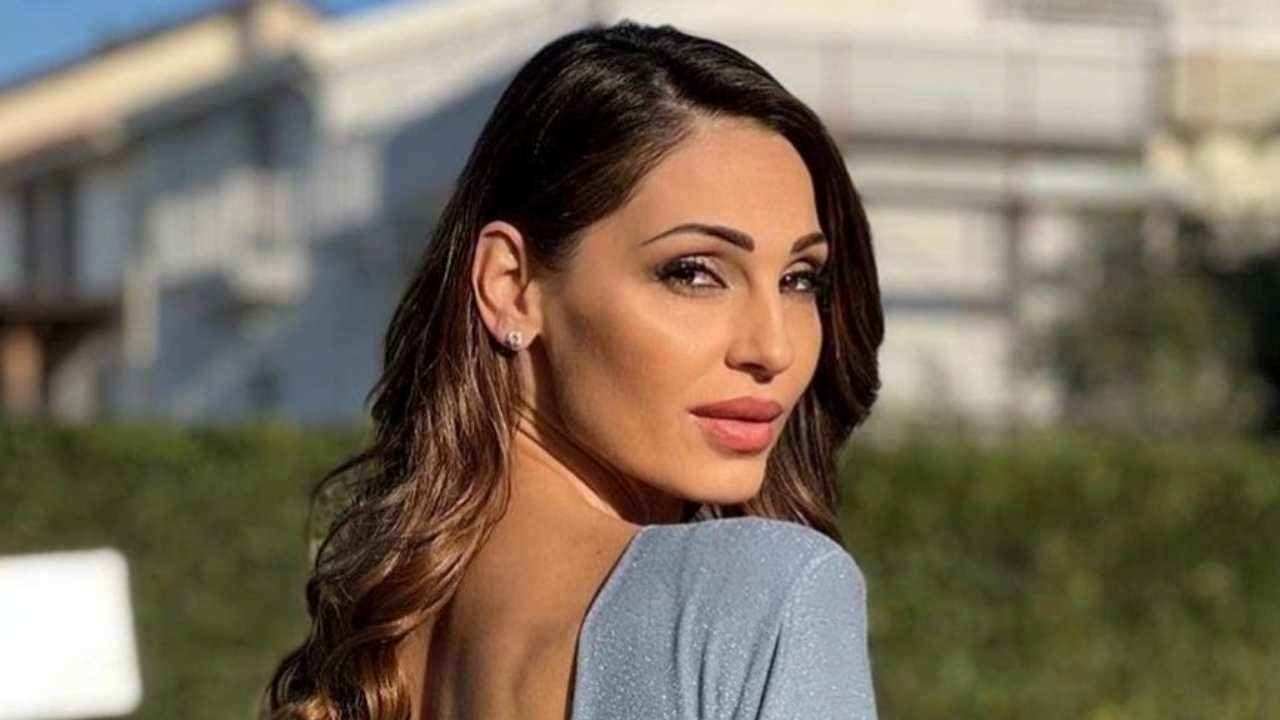 anna.tatangelo.solocine.it