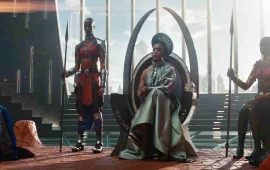 Black Panther: Wakanda Forever regina Ramonda