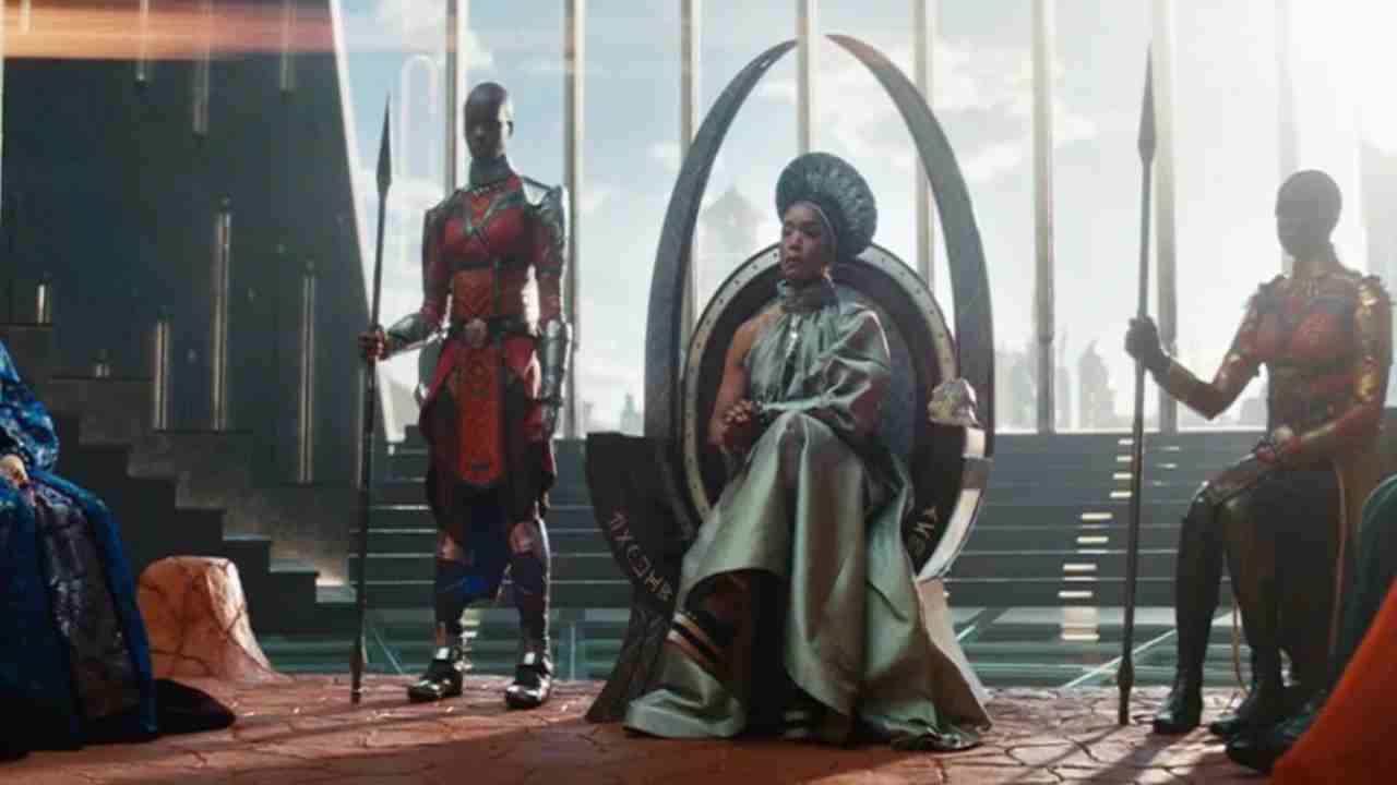 Black Panther: Wakanda Forever regina Ramonda