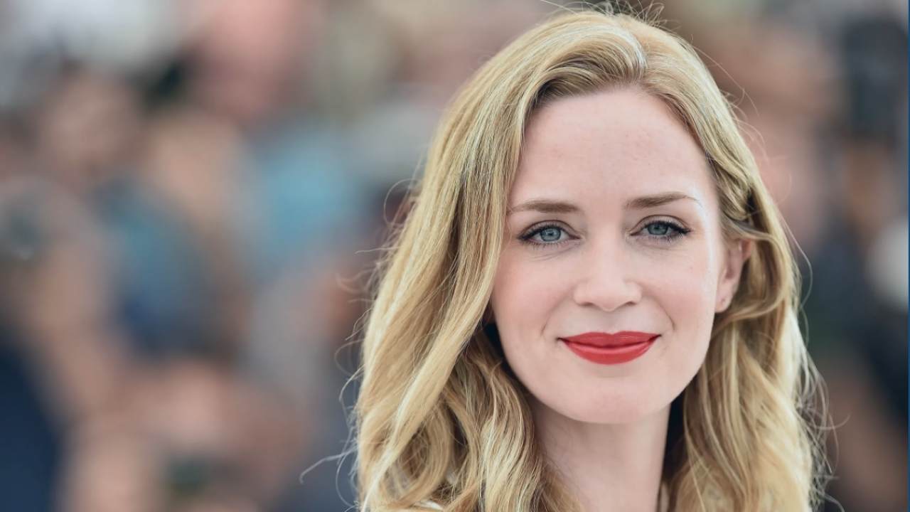 Emily Blunt is bored