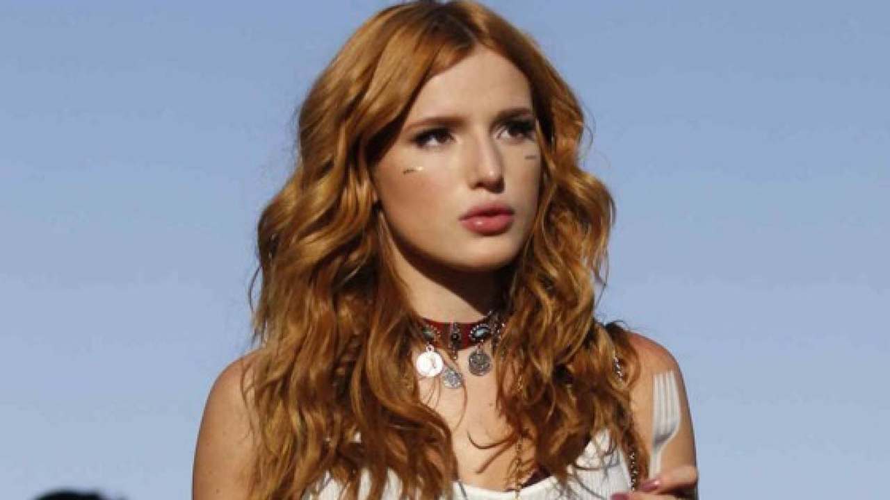 Bella Thorne quasi licenziata