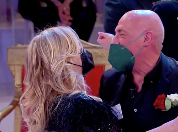 Gemma Galgani surclassata: Claudio sceglie di ballare con Tina