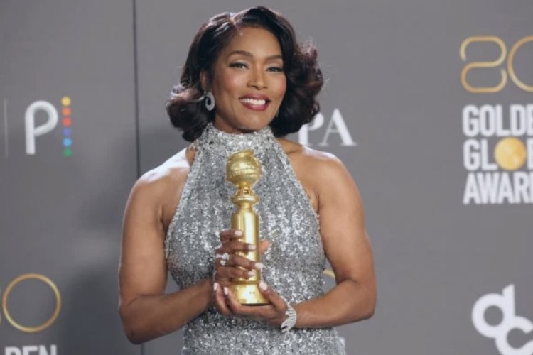 Angela Bassett vince ai Golden Globes 2023