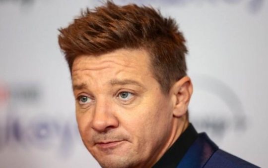 Jeremy Renner condizioni dall'ospedale