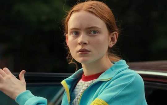 sadie sink solocine