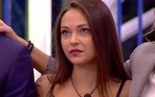 Martina Nasoni scoppia in lacrime: la reazione a causa di una scena che avrebbe preferito non vedere