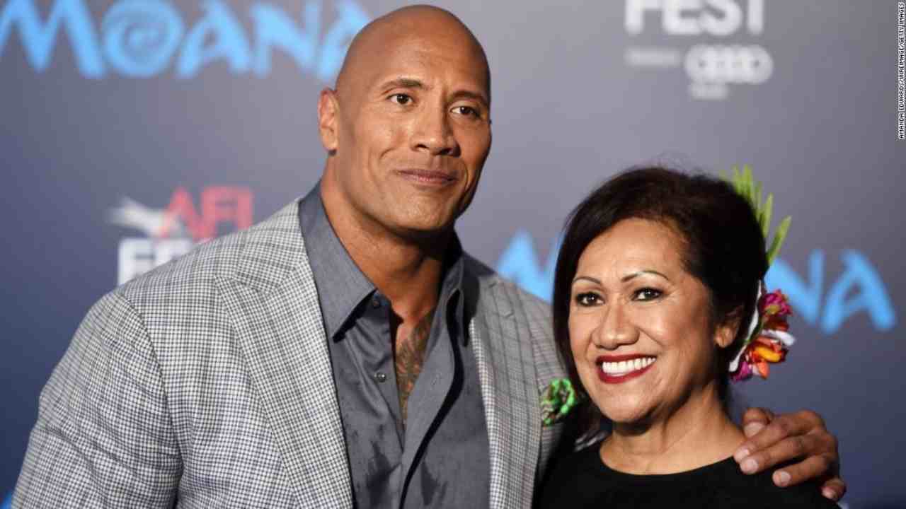 La mamma di The Rock ha avuto un grave incidente