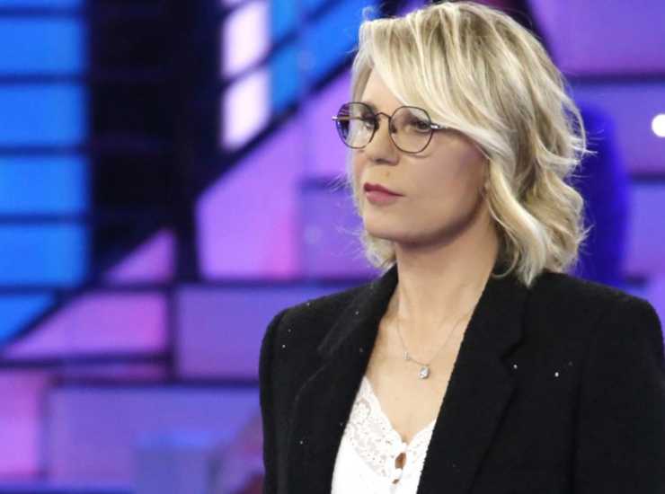 Maria De Filippi riprende i suoi programmi dopo la morte di Maurizio Costanzo ma il suo stato d'animo non è dei migliori