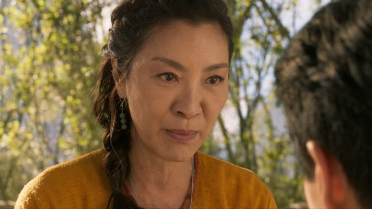 Michelle Yeoh- La leggenda dei dieci anelli- solocine.it