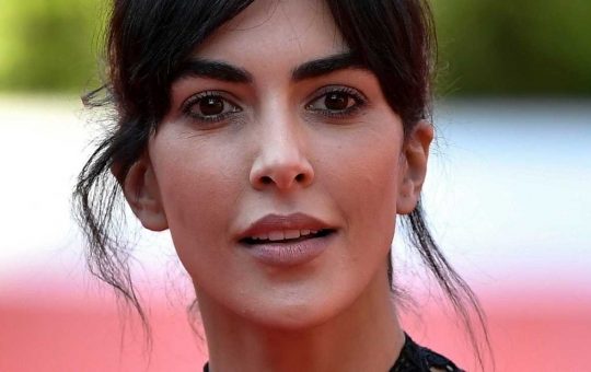 Rocio Munoz Morales ha due sorella maggiori bellissime: lo scatto su Instagram conquista i follower