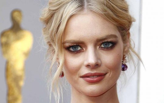 Samara Weaving protagonista del film thriller Bella di paramount+