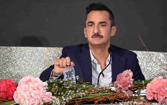 Nicola Savino non c'è più, annuncio in diretta