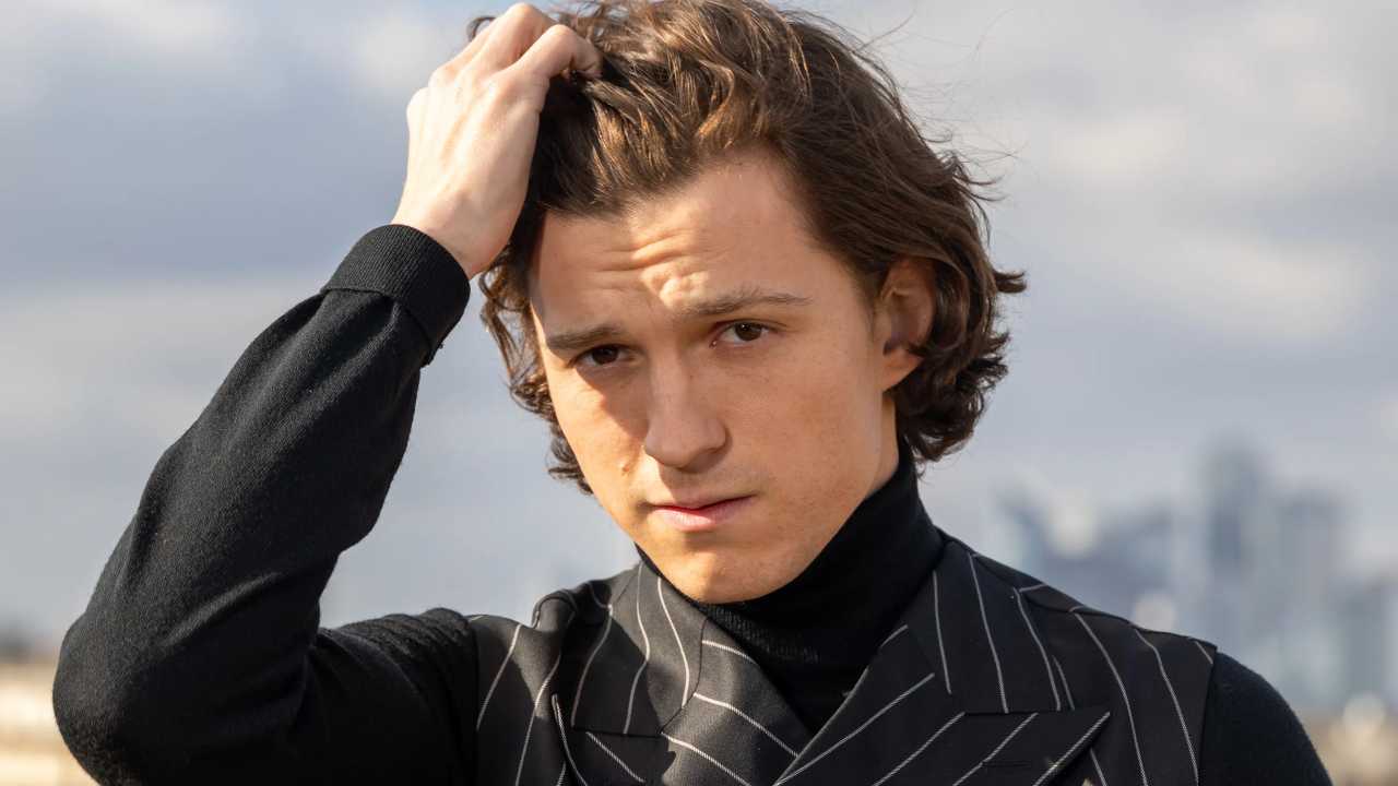 tom holland solocine