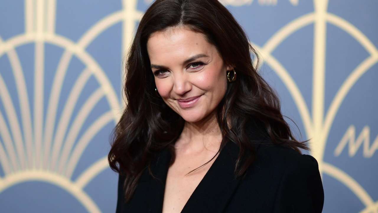 katie holmes solocine