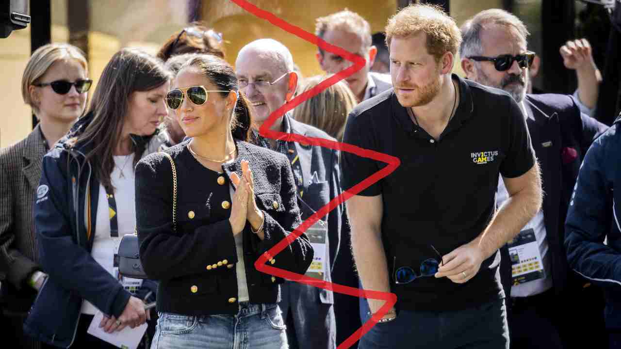 Harry e Meghan Markle starebbero per divorziare? Lui in albergo lontano da lei