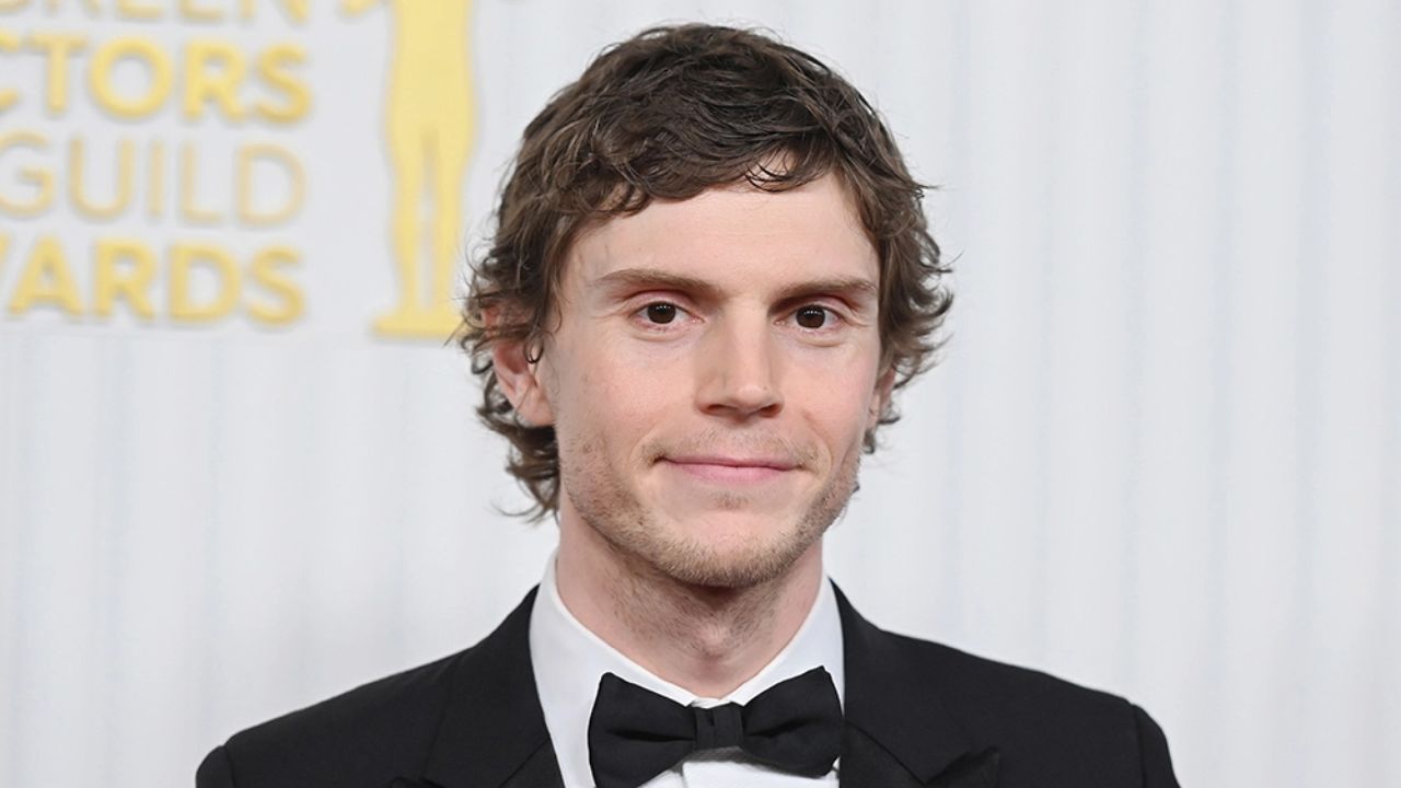 Evan Peters solocine.it