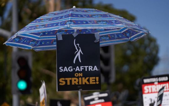 Lo sciopero di SAG-AFTRA - Fonte: Ansa - solocine.it