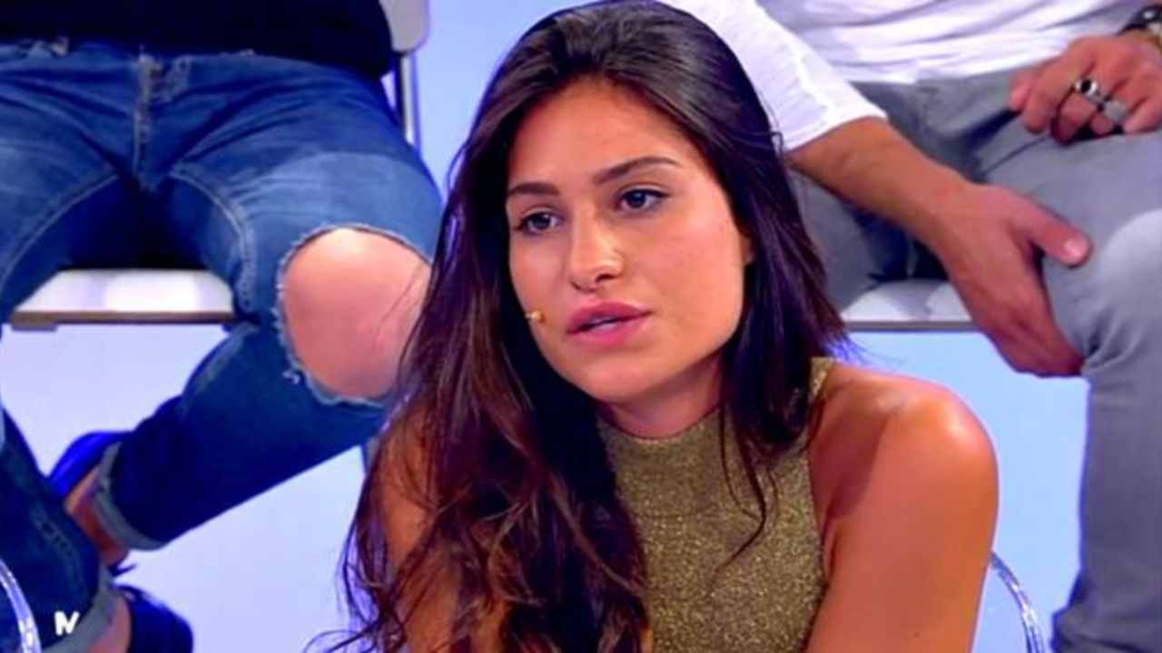 Ludovica Valli stravolta e sfigurata fa paura ai fan