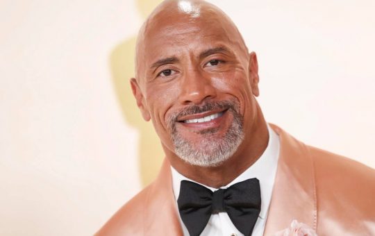 dwayne johnson solocine