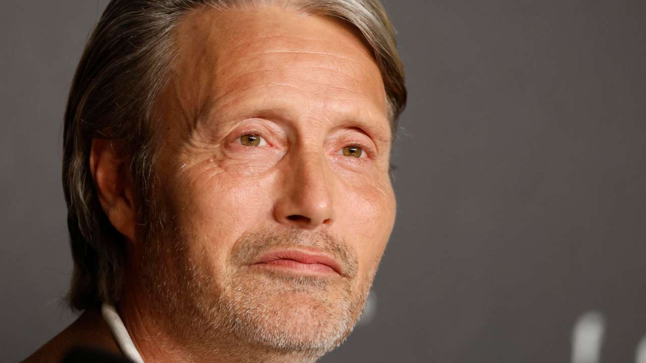 mads mikkelsen solocine