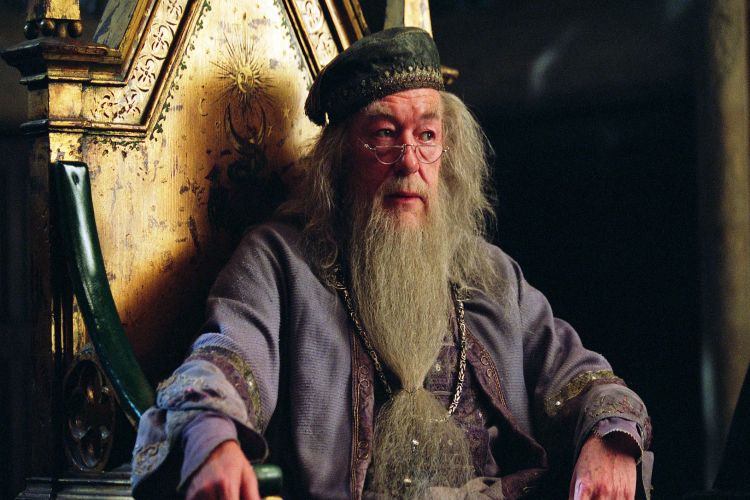 Michael Gambon nel ruolo di Albus Silente - Fonte: Ansa - solocine.it