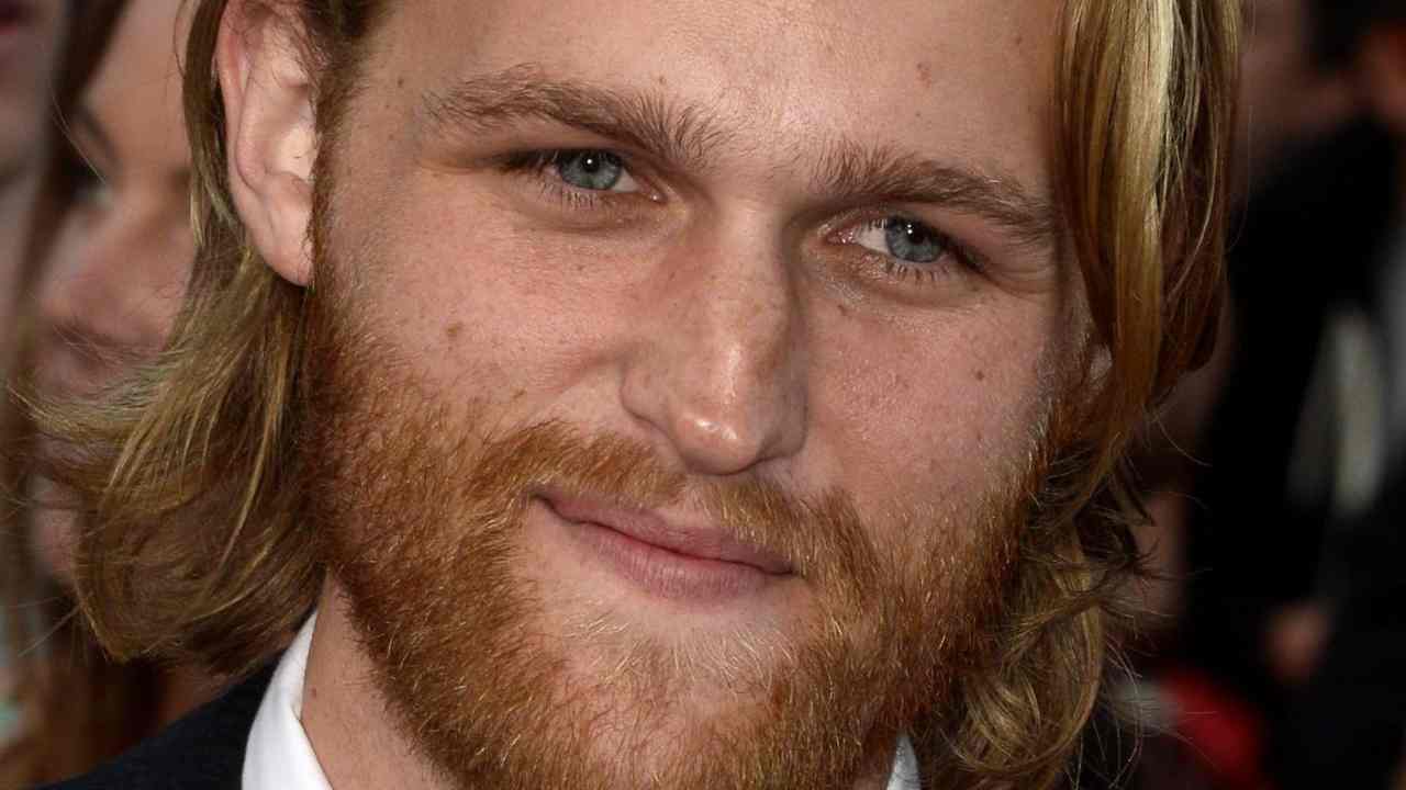 Wyatt Russell solocine