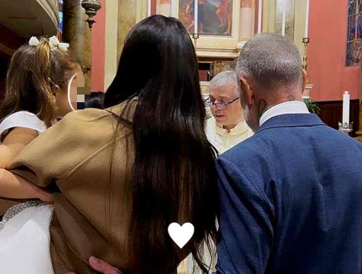 La cerimonia, Gianluca Vacchi, Sharon Fonseca e Blu Jerusalema